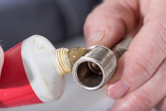 Emergency plumbers Chertsey, Ottershaw, Longcross, KT16